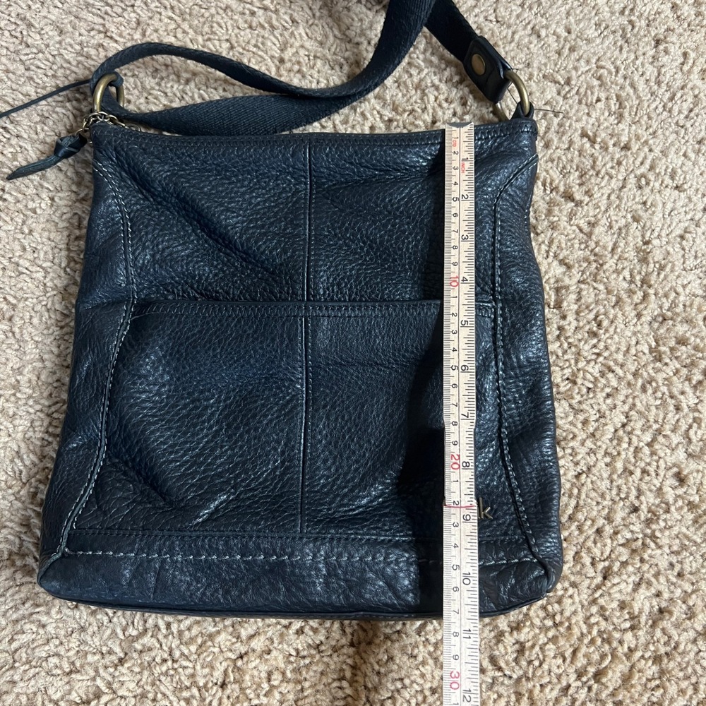 The Sak Black Pebbled Leather Crossbody Bag Adjustable Canvas Strap Multi Pocket - Picture 6 of 8